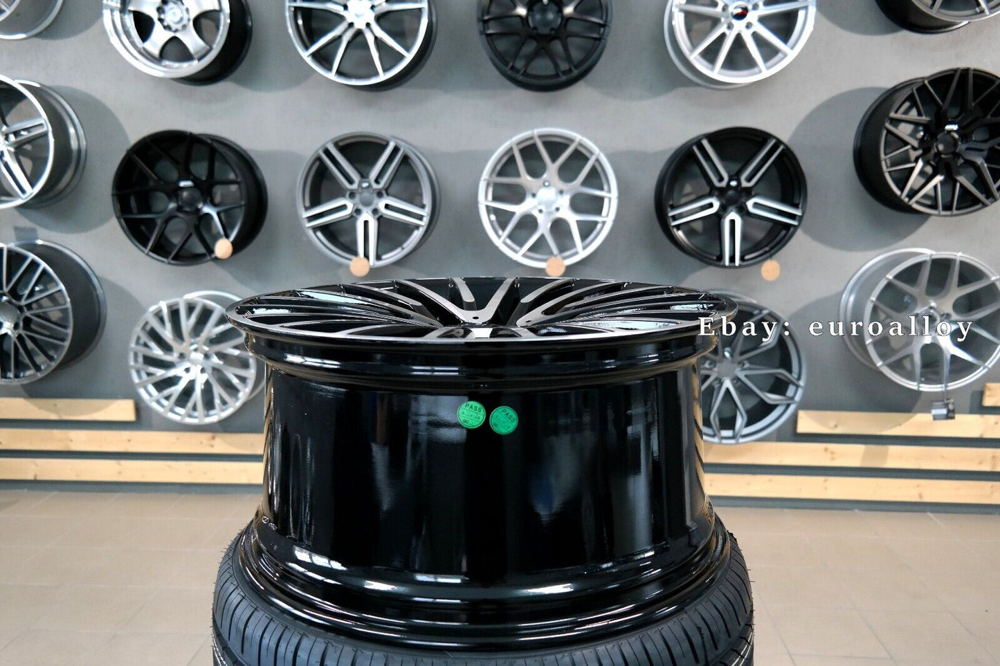 Nuovo 22 inch 5x112 Stile AMG Multi Raggi Nero Ruote per Mercedes E S Classe