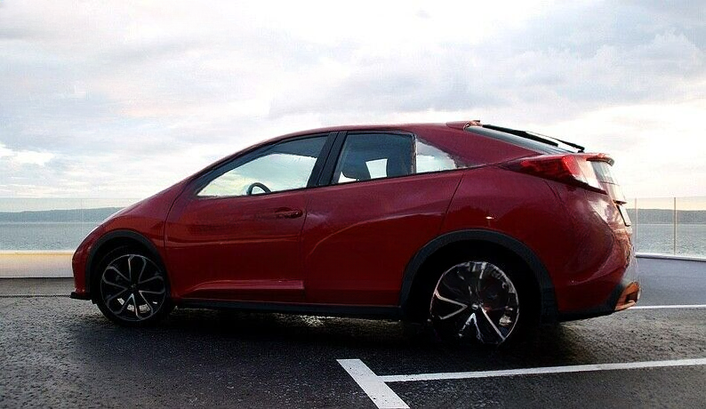 SPOILER COMPATIBILE PER HONDA CIVIC MK9 dal 2012