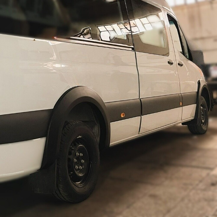 PARAFANGO adatto per Mercedes Sprinter W907 2018+