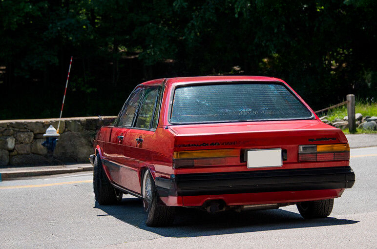 SPOILER compatibile per AUDI 80 B2/AUDI 4000