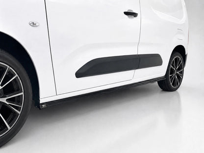 👉Minigonne laterali Citroën Berlingo/Peugeot Partner L1 MK3 in nero lucido👈