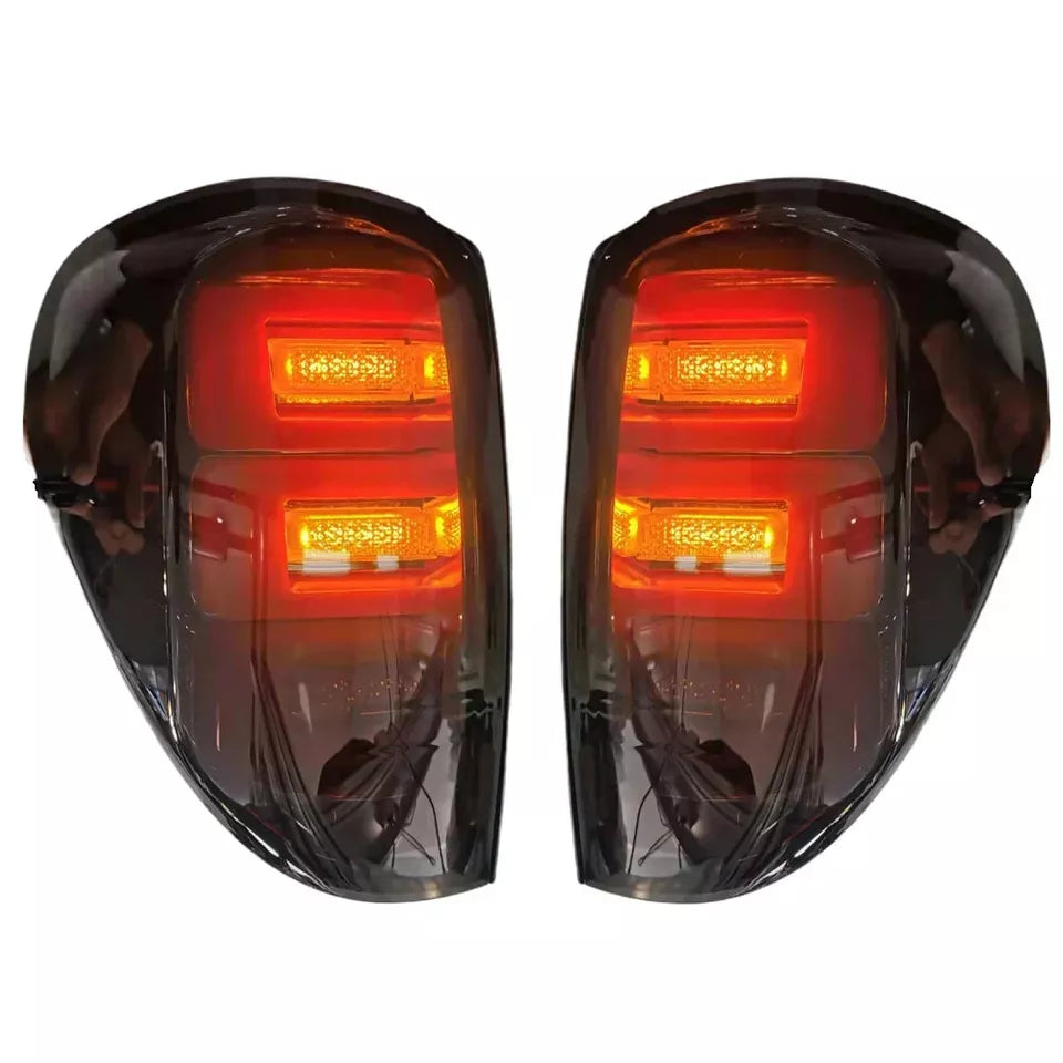 🔥Coppia Fanali Posteriori LED – Mitsubishi L200 / Triton (2005–2016)🔥