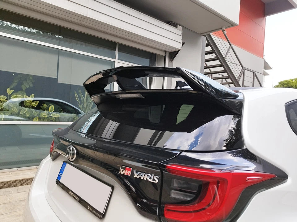 👉Spoiler Tetto Posteriore per Toyota GR Yaris MK4 (2020+) - PU Non Verniciato👈