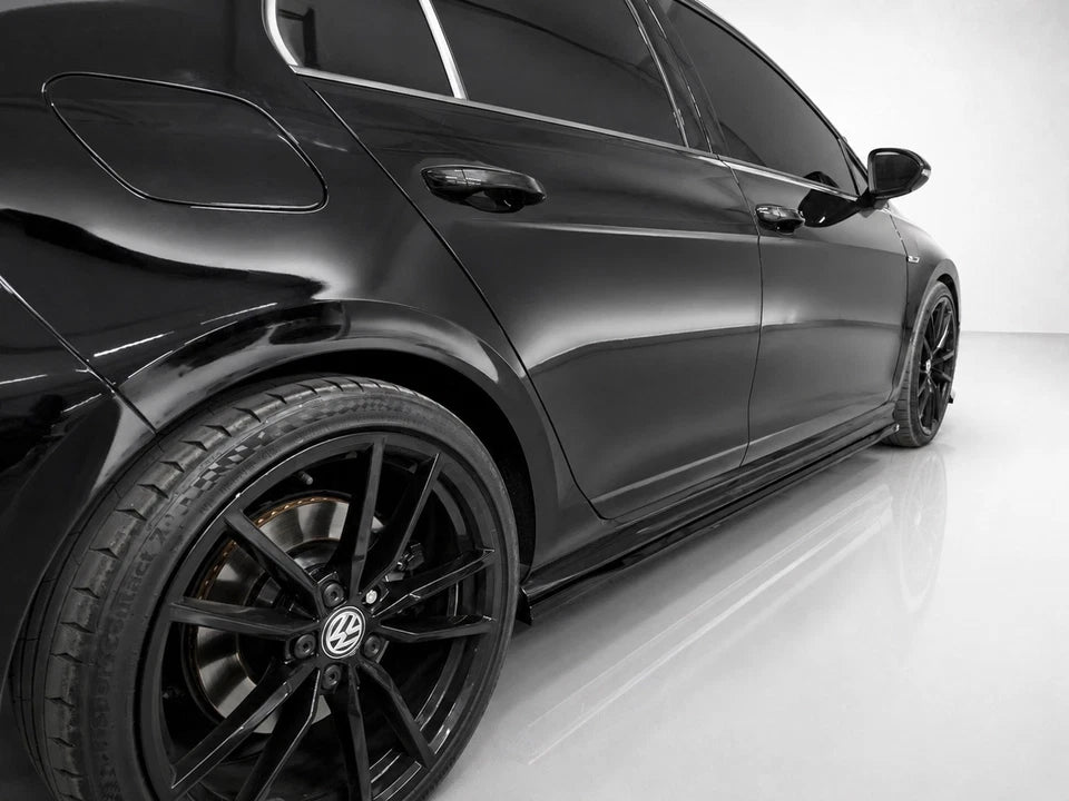 👉GONNE LATERALI ESTENSIONI PER VW GOLF MK7 FL R /R-LINE ABS NERO LUCIDO👈