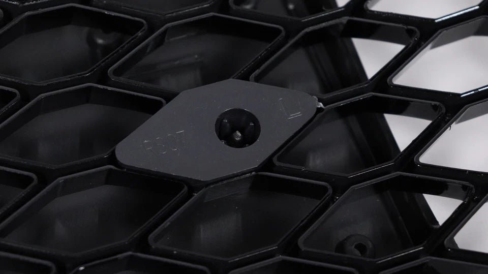 🔥ART.4342 GRIGLIA ANTERIORE NIDO D’APE STILE RSQ7 NERA PER AUDI Q7 2006-2015🔥