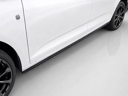 👉Gonne Laterali per VW Caddy Maxi MK5 2021+ Sottoporta Nero Lucido👈
