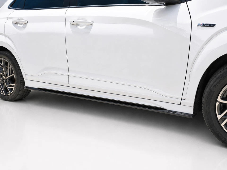 👉Minigonne laterali per Hyundai Kona N/N-Line MK1 facelift in ABS nero lucido👈