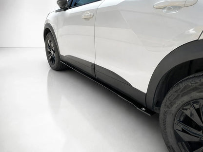 👉Gonne Laterali per Peugeot 2008 MK2 2019+ Prolunghe Sottoporta Nero Lucido👈