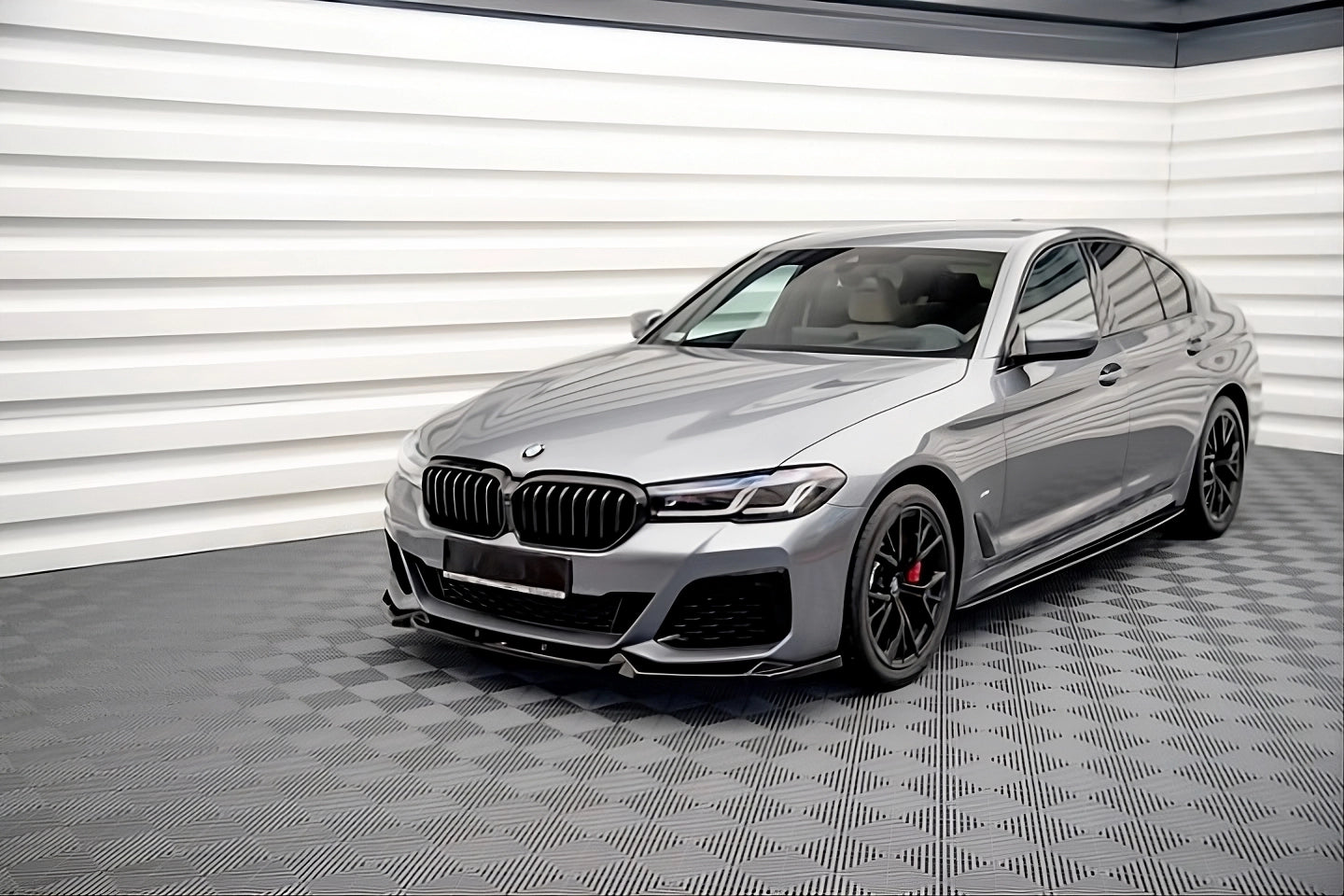 💫Splitter Anteriore Street+ V.1 adatto per BMW Serie 5 M-Pack 2020+ 💫