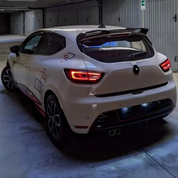 💫ART.8100 Spoiler In Fibra di Carbonio per Renault Clio HB 13-18 MK4 Stile V💫
