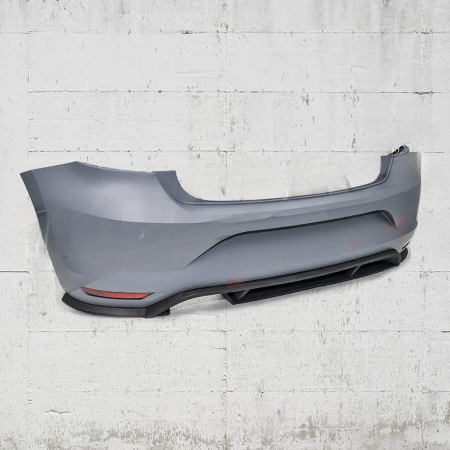 PARAURTI POSTERIORE ADATTO PER VW POLO 6R 09-14 & 6C 14-17