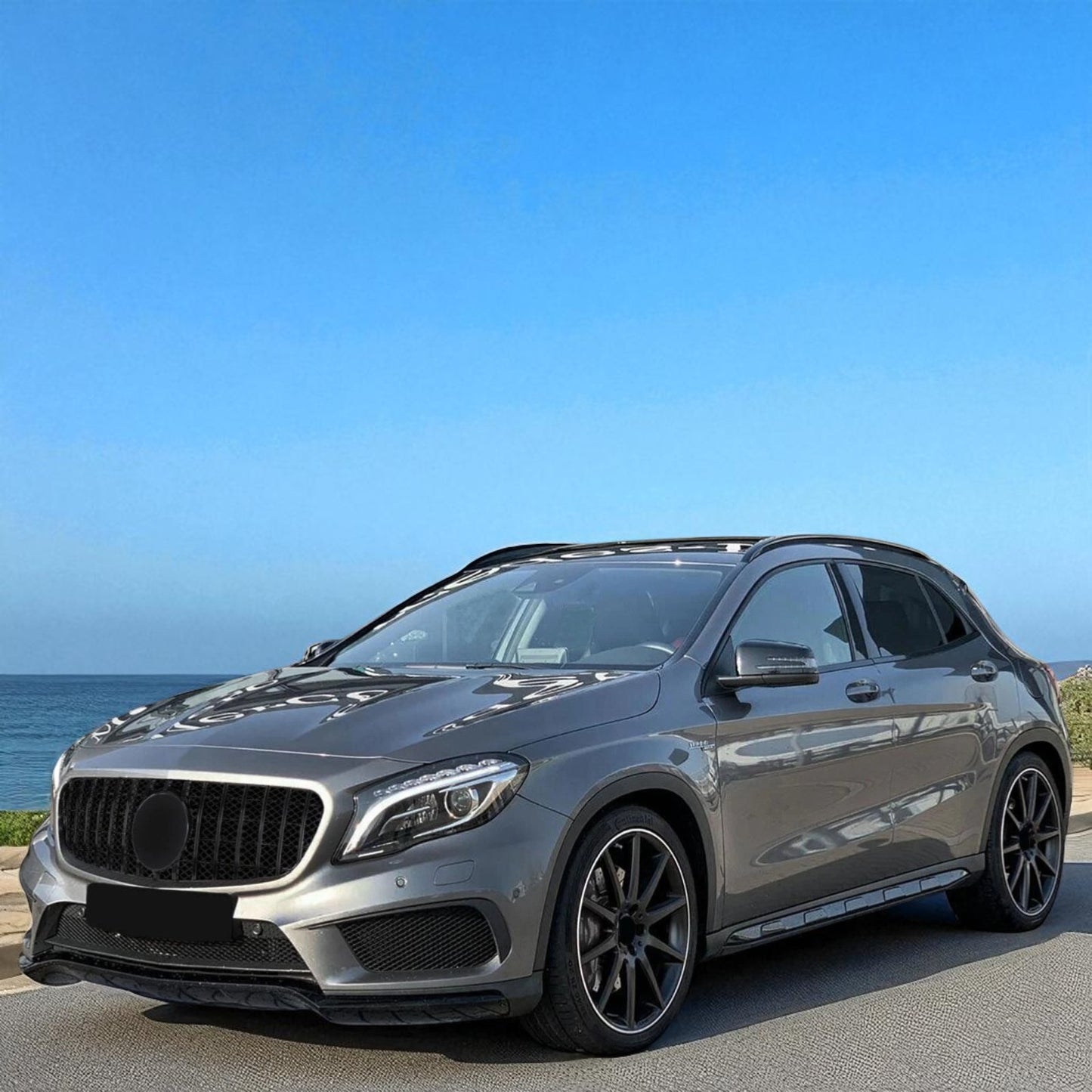 💫Griglia Sportiva Nera Lucida per Mercedes GLA X156 (2013–2016)💫