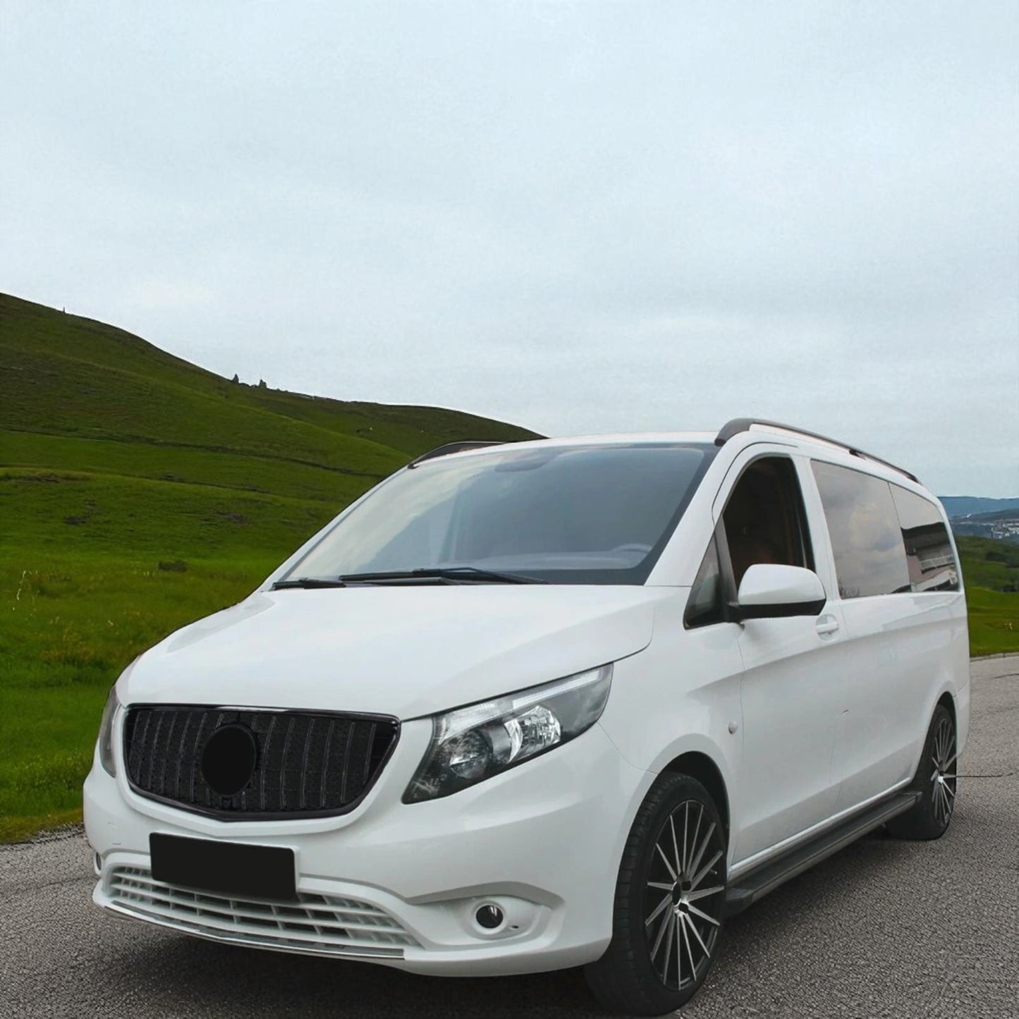 💫Griglia Sportiva Nero Lucido per Mercedes Vito W447 (2014–2019)💫