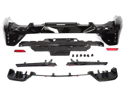 💫ART.10328 PARAURTI POSTERIORE SPORTIVO PDC PER BMW G60 2023-💫