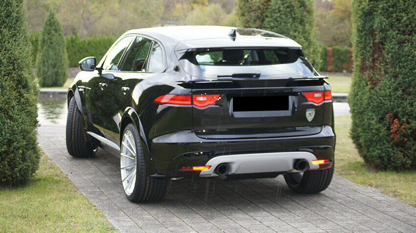 JAGUAR F-PACE SPOILER SUL COFANO LOOK SPORTIVO