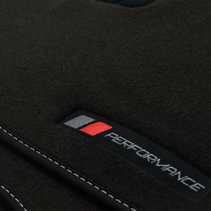 AUDI A4 8E B6 B7 2000-2007 SET TAPPETINI IN VELLUTO DI ALTA QUALITA' SPECIFICO AUTOELEGANCERICAMBI