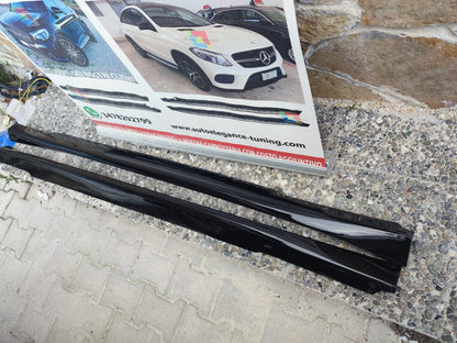 SIDE SKIRTS UNDER DOOR SEAT LEON 5F 2012-2019 ABS GLOSSY BLACK 0121