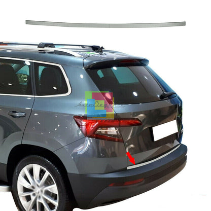 PIASTRA CROMATA PORTELLONE COFANO POSTERIORE SKODA KAROQ 2017+ ACCIAIO INOX