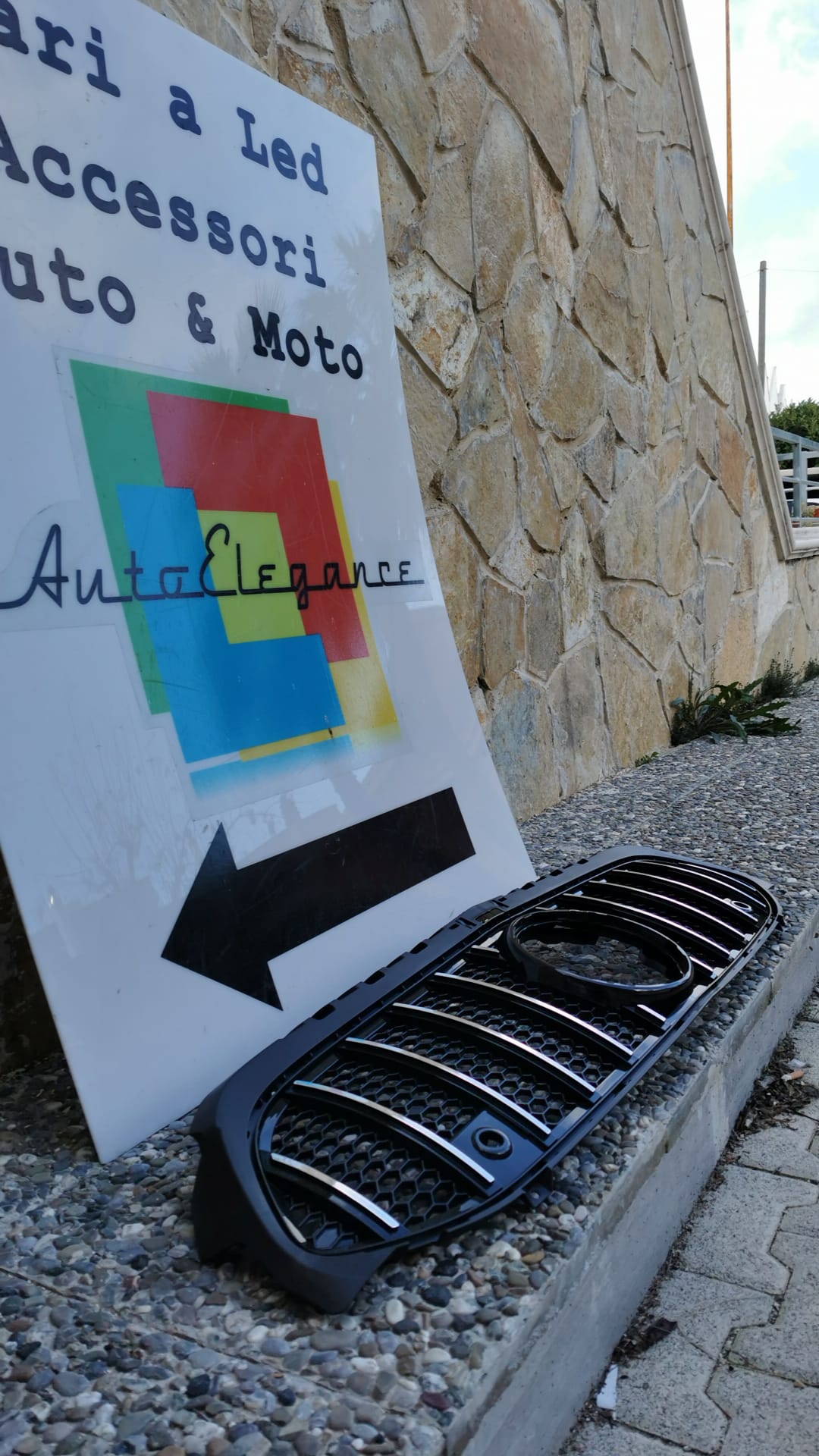 GRIGLIA ANTERIORE NIDO D'APE PER MERCEDES CLASSE A W177 MASCHERINA AMG