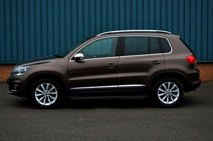 PEDANE LATERALI VW TIGUAN 2007-2015 SOTTO PORTA ANTISCIVOLO NERO - NEW