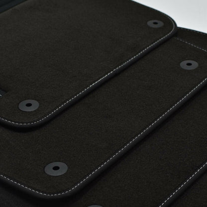 AUDI A4 8E B6 B7 2000-2007 SET TAPPETINI IN VELLUTO DI ALTA QUALITA' SPECIFICO AUTOELEGANCERICAMBI