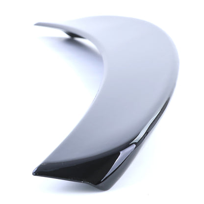 SPOILER POSTERIORE COFANO ADATTO A LANCIA THEMA 2011+ NERO LUCIDO