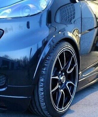 SMART FORTWO 451 SET OF SPOILERS WITH EXTENDED FENDERS IN ABS WITH A SPORTY LOOK .-. 