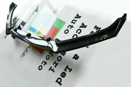 LAMA SOTTO PARAURTI ANTERIORE AUDI A1 2015-2018 ABS NERO SPLITTER ABS