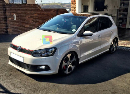 PARAURTI ANTERIORE PER VW POLO 6R 2009 IN POI CON GRIGLIA LOOK GTI IN ABS