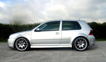 COPPIA MINIGONNE LATERALI VW GOLF 4 IV 3 PORTE 1997-2005 LOOK R32 - AUTOELEGANCERICAMBI