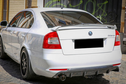 SKODA OCTAVIA II MK2 2004-2012 SPOILER SUL COFANO POSTERIORE LOOK SPORTIVO RS