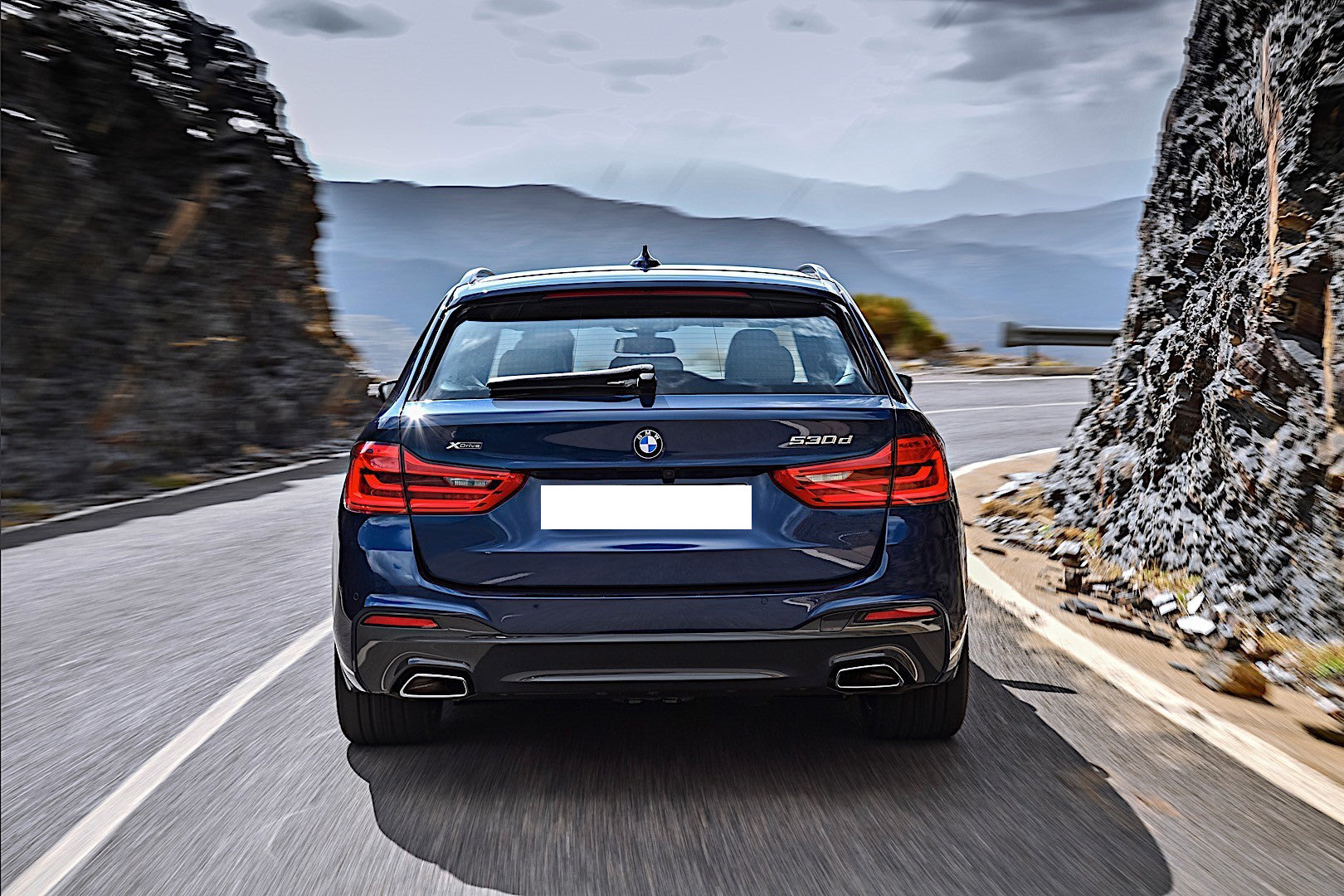 BMW SERIE 5 G31 TOURING 2017+ PARAURTI POSTERIORE LOOK M IN ABS AUTOELEGANCERICAMBI