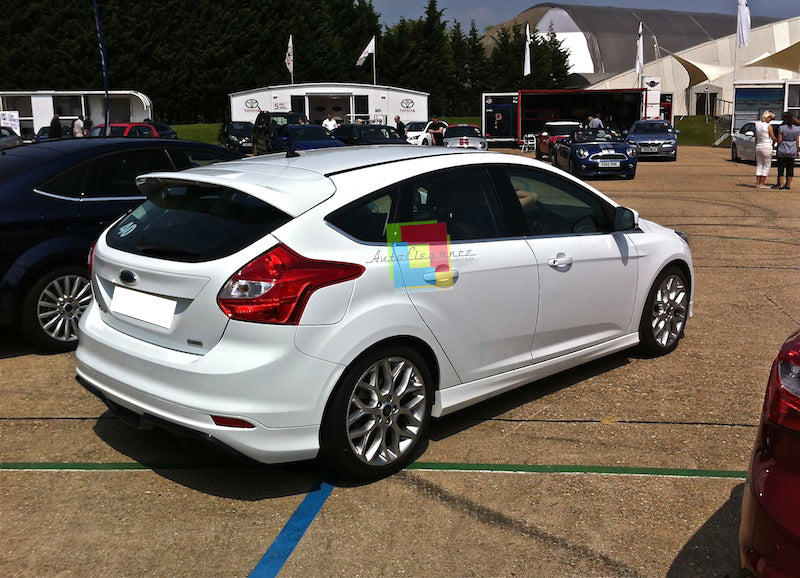 FORD FOCUS MK3 2011+ BODYKIT SOTTO PARAURTI MINIGONNE SPOILER LOOK ZETEC ST