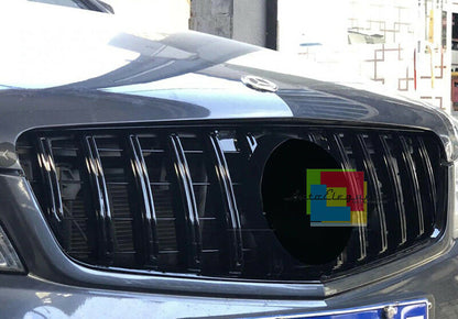GRIGLIA ANTERIORE MERCEDES C W204 07-14 MASCHERINA AMG NERO LUCIDO MASCHERINA