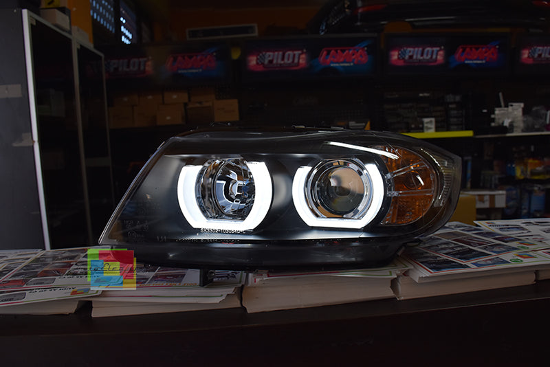 BMW SERIE 3 E90 E91 04-08 FARI ANTERIORI D1S XENON + KIT LED ABBAGLIANTI AUTOELEGANCERICAMBI