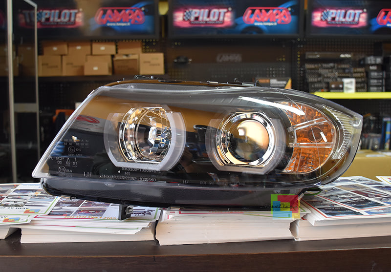 BMW SERIE 3 E90 E91 04-08 FARI ANTERIORI D1S XENON FANALI SPORTIVI 3D DIURNE .-. AUTOELEGANCERICAMBI