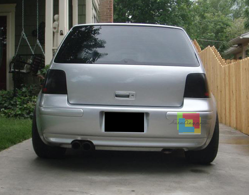 VW Golf 4 1997-2004 FARI POSTERIORI FUME&apos; NERI FANALI SPORTIVI LOOK TUNING