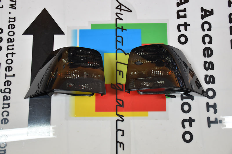 VW Golf 4 1997-2004 FARI POSTERIORI FUME&apos; NERI FANALI SPORTIVI LOOK TUNING