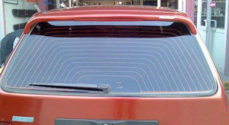 SPOILER POSTERIORE SUL TETTO FIAT UNO LOOK SPORTIVO ALETTONE