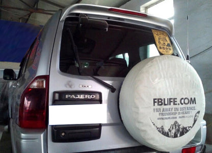 SPOILER POSTERIORE SUL TETTO MITSUBISHI PAJERO 2006-2014 CON TERZO STOP LED