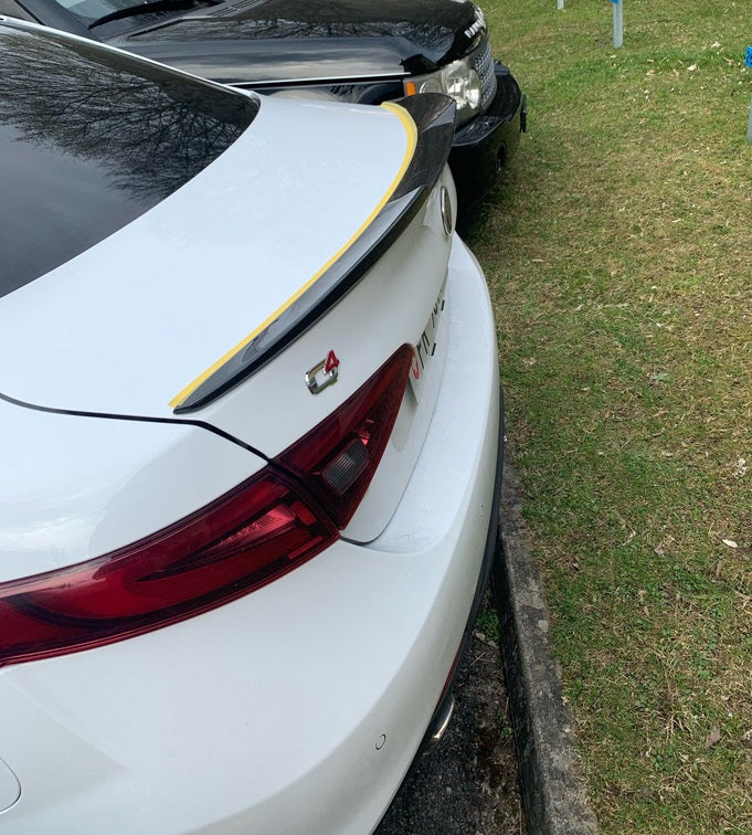 ALFA ROMEO GIULIA HOOD SPOILER FROM 2015+ SPORTY DESIGN IN CARBON ABS