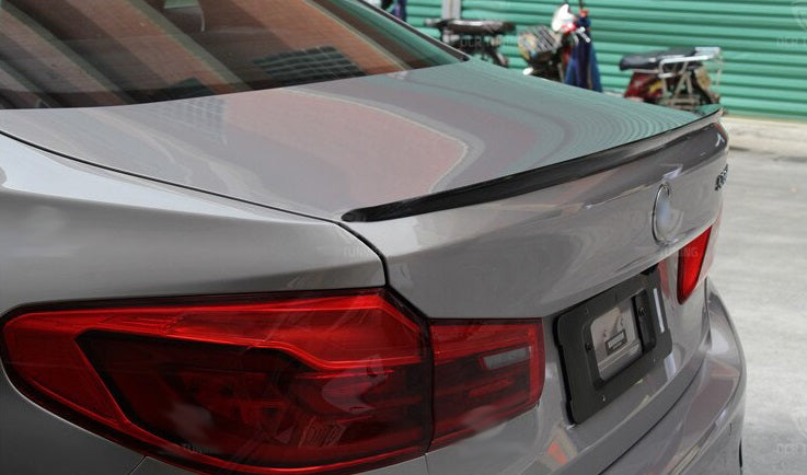 SPOILER POSTERIORE SUL COFANO BMW SERIE 5 G30 2016 IN POI IN ABS CARBON LOOK M