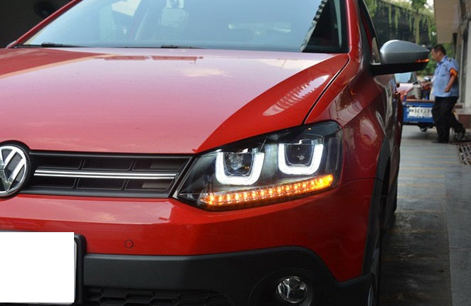VW POLO 6R 2009 IN POI FARI ANTERIORI LENTICOLARI GTI ANGEL EYES LED .-