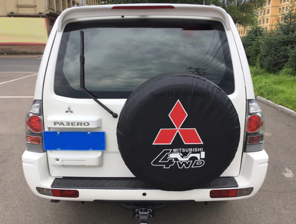 SPOILER POSTERIORE SUL TETTO MITSUBISHI PAJERO 2006-2014 CON TERZO STOP LED