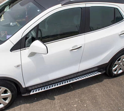 PEDANE LATERALI OPEL MOKKA / MOKKA X 2012+ SOTTO PORTA ANTISCIVOLO