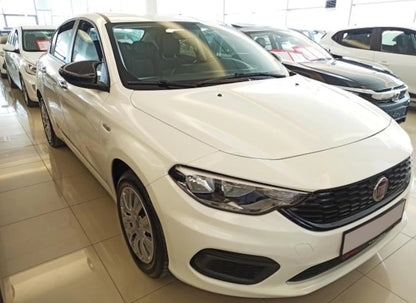 FIAT TIPO 2015+ CALOTTE ADESIVE SPECCHI SPECCHIETTI RETROVISORI NERO LUCIDO
