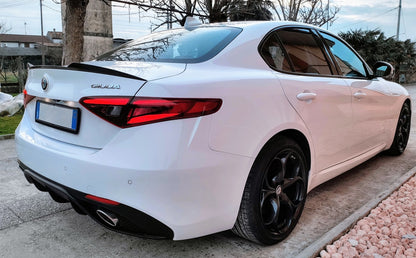 ALFA ROMEO GIULIA HOOD SPOILER FROM 2015+ SPORTY DESIGN IN CARBON ABS