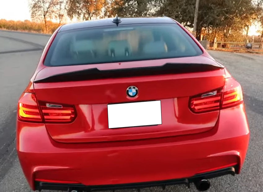 SPOILER POSTERIORE COFANO M3 ADATTO A BMW SERIE 3 F30 BERLINA NERO LUCIDO 0004