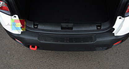 JEEP Renegade 2015+ PIASTRA IN CARBONIO DECORATIVA PORTELLONE POSTERIORE