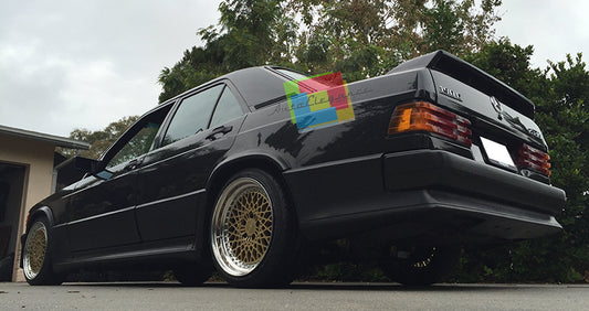 SPOILER POSTERIORE SUL COFANO MERCEDES CLASSE E W201 E190 LOOK AMG